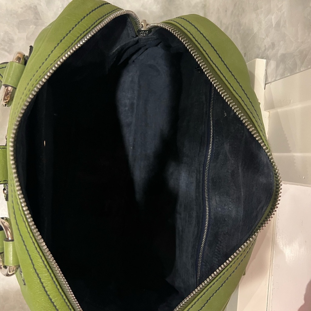 Marc Jacob Green Handbag with Buckle Accents - Picture 8 of 9